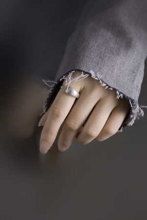 925 Silver Minimalist Versatile Personality Ring - Retro Trendy Niche Design Jewelry for Women, Perfect for Index Finger Style