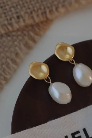 925 Silver Needle Baroque Pearl Earrings for Women, Niche Design, High-End Quality, Trendy 2025 Statement Jewelry