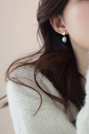 925 Silver Needle Baroque Pearl Earrings for Women, Niche Design, High-End Quality, Trendy 2025 Statement Jewelry