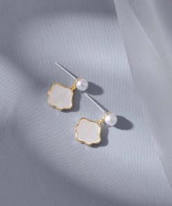 925 Silver Needle Cloud Pearl Earrings - Exquisite Minimalist Design, High-End Light Luxury Statement Jewelry