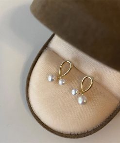 925 Silver Needle Cross Pearl Earrings for Women - Exquisite Delicate Design, Light Luxury Niche Fashion Accessories