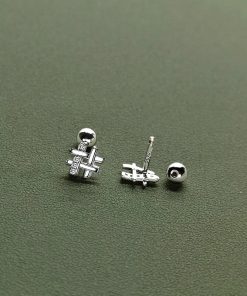 925 Silver Needle Grid Ear Studs - Minimalist Exquisite Design, High-End Feel, Sleep-Friendly Versatile Earrings for Everyday Wear