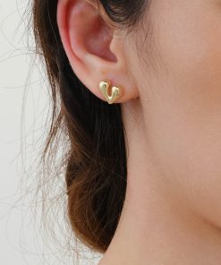 925 Silver Needle Minimalist Heart Mini Earrings - French Cold Style, Versatile Daily Wear for Effortless Chic