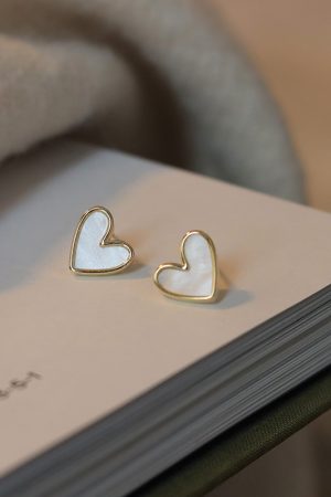 925 Silver Retro Green Heart Stud Earrings - High-End Niche Design, Trendy 2025 Jewelry for Unique Style