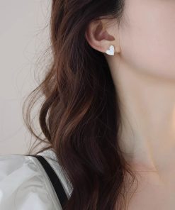 925 Silver Retro Green Heart Stud Earrings - High-End Niche Design, Trendy 2025 Jewelry for Unique Style