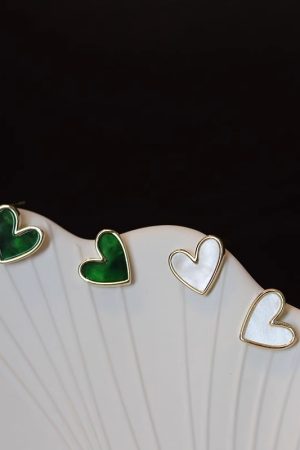 925 Silver Retro Green Heart Stud Earrings - High-End Niche Design, Trendy 2025 Jewelry for Unique Style