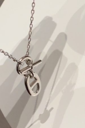 925 Sterling Silver Pig Nose Necklace for Women, Elegant Collarbone Chain with OT Clasp, Unique High-End Fashion Accessory