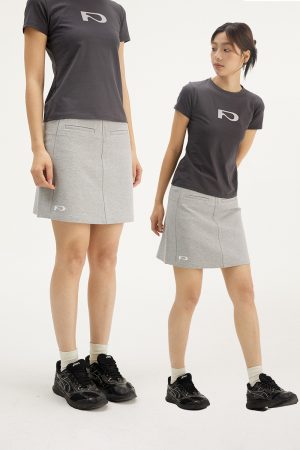 A-line Half Skirt with Built-in Lining for Women, Slimming Bodycon Design for Pear-Shaped Figures, Perfect for Casual & Dressy Looks