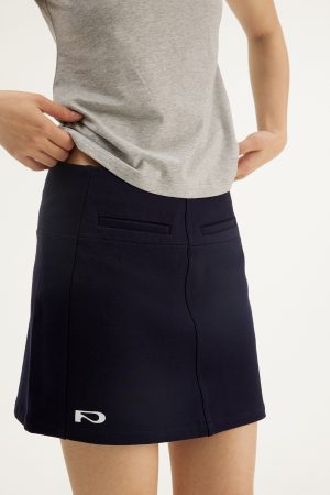 A-line Half Skirt with Built-in Lining for Women, Slimming Bodycon Design for Pear-Shaped Figures, Perfect for Casual & Dressy Looks