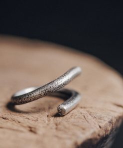 Adjustable Open Brushed Matte Silver Ring for Men and Women, Vintage Minimalist Design, Non-Fish Home Style