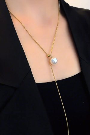 Adjustable Pull-Out Zircon Necklace - Light Luxury Minimalist Clavicle Chain, Trendy Niche Design for Versatile Style