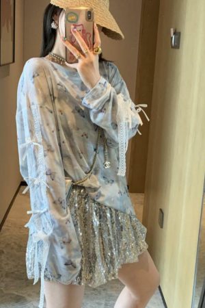 Age-Reducing Lightweight Long Sleeve T-Shirt with 3D Bow, Cute Sweet & Spicy Design, Sun Protection, High-End Fashion