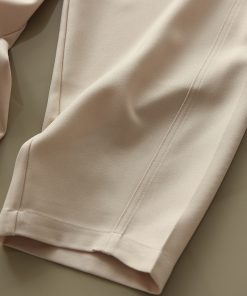 Airy Cocoon-Shaped High-Waisted Cropped Pants - Stylish Tapered Carrot & Slimming Banana Pants for Trendy Looks