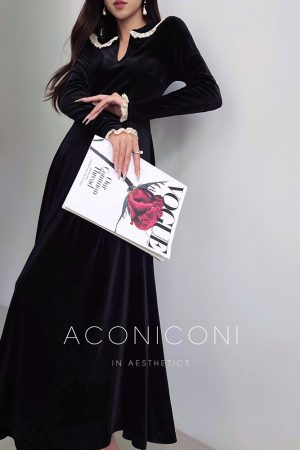 Alice Sweet Dream French Vintage Velvet Dress - Elegant Long Skirt Winter Gown with Timeless Charm and Classic Style