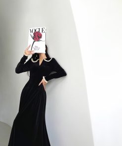 Alice Sweet Dream French Vintage Velvet Dress - Elegant Long Skirt Winter Gown with Timeless Charm and Classic Style