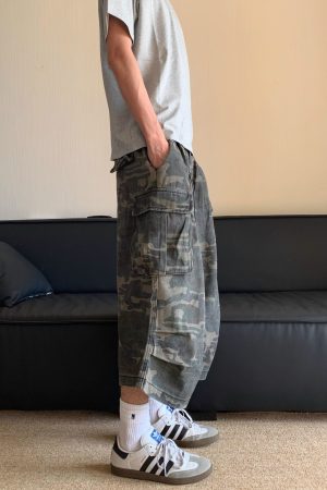 American Retro Camouflage Multi-Pocket Denim Shorts for Men and Women, Casual Loose Straight Cut 90s Style Seven-Point Pants