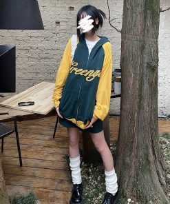 American Retro Color Block Hoodie for Students - Loose Slimming Versatile Sweatshirt Inspired by 90s Y2K Style