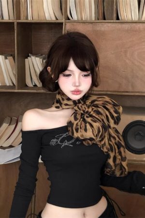 American Retro Leopard Print Silk Scarf for Spicy Girl Style - Thin Long Shawl with High-End Atmosphere