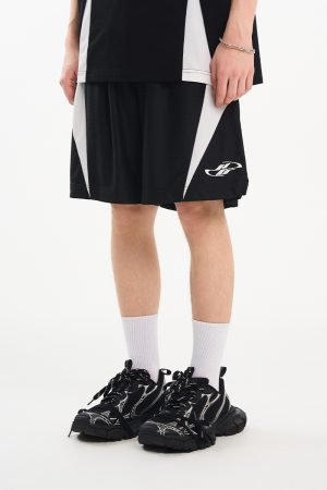 American Retro Sports Breathable Mesh Spliced Casual Five-Point Basketball Shorts for Active Lifestyle