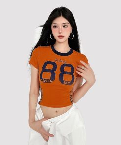 American Sports Style Digital Print Short Sleeve T-Shirt - 2025 Summer Retro Minimalist Women's Top for Casual Chic Look