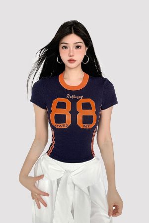 American Sports Style Digital Print Short Sleeve T-Shirt - 2025 Summer Retro Minimalist Women's Top for Casual Chic Look