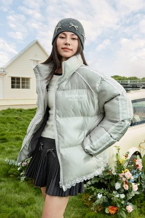 American-Style Lace Spliced Sports Ballet Windbreaker Jacket with Stand-Up Collar - Thermal Cotton for Cool Weather Fashion
