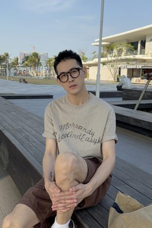 American Vintage Letter Print Short Sleeve T-Shirt for Men - Summer Casual Loose Fit Top, Trendy 90s Style