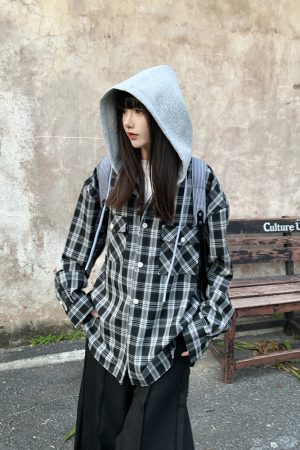 American Vintage Plaid Hooded Shirt Cardigan for Women and Men - Casual Loose-Fit Faux Two-Piece Design