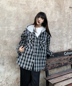American Vintage Plaid Hooded Shirt Cardigan for Women and Men - Casual Loose-Fit Faux Two-Piece Design