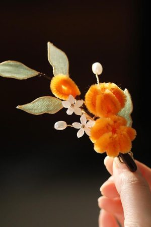 Ancient Style Floral Hairpin for Hanfu - Imitation Velvet Butterfly Hair Accessory for Side Bun - Autumn Winter Chinese Fashion