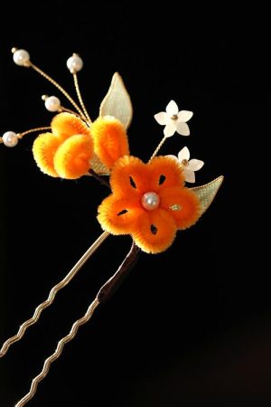 Ancient Style Floral Hairpin for Hanfu - Imitation Velvet Butterfly Hair Accessory for Side Bun - Autumn Winter Chinese Fashion