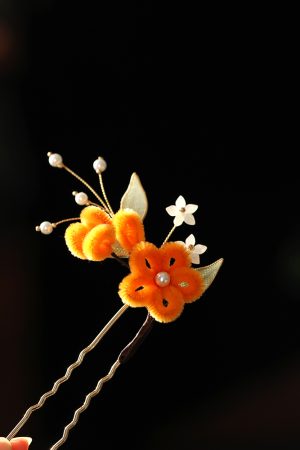 Ancient Style Floral Hairpin for Hanfu - Imitation Velvet Butterfly Hair Accessory for Side Bun - Autumn Winter Chinese Fashion