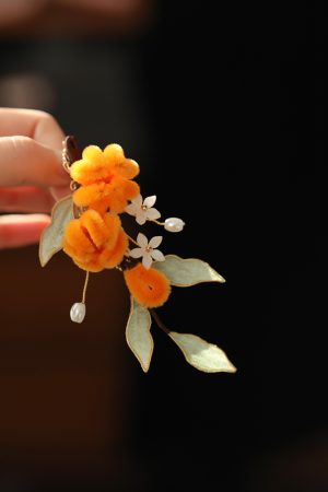 Ancient Style Floral Hairpin for Hanfu - Imitation Velvet Butterfly Hair Accessory for Side Bun - Autumn Winter Chinese Fashion