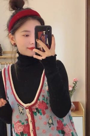 Ankara Red Velvet Headband for Women - Retro Hong Kong Style Hairband, 2025 Autumn/Winter Christmas Hair Accessory with High Crown