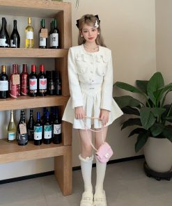 Apricot Butterfly Brocade Suit with Diamond Buckle and Tweed Bow for Wealthy Socialites - Elegant Y2K Inspired Fashion