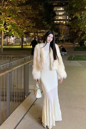 Apricot Fox Fur Short Coat for Women - Luxe High-End Socialite Style, Chic Outerwear for Events and Parties