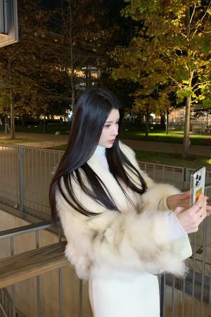 Apricot Fox Fur Short Coat for Women - Luxe High-End Socialite Style, Chic Outerwear for Events and Parties