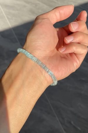 Aquamarine Crystal Cut Plate Bead Bracelet - Vintage High-End Light Luxury Accessory for Unique Style