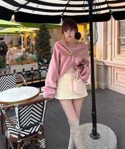 Artistic Women's Pure Wool Shawl Coat - High-End Spring Fashion with Fragrant Valve Family Design