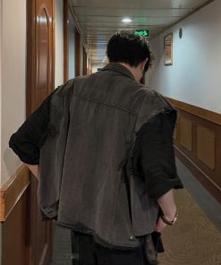 Ash Gray Denim Vest for Men and Women - Vintage Loose Workwear, Washed Sleeveless Jacket, Trendy Spring Autumn Fashion