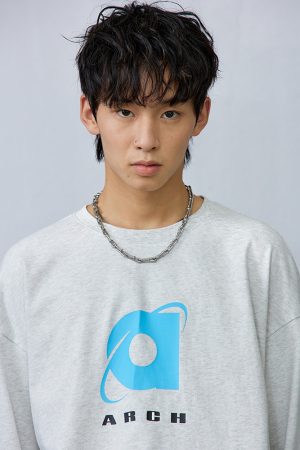 Ash Gray Long Sleeve T-Shirt with Roaring Beast Internet Logo - Trendy 90s Inspired Urban Streetwear Top