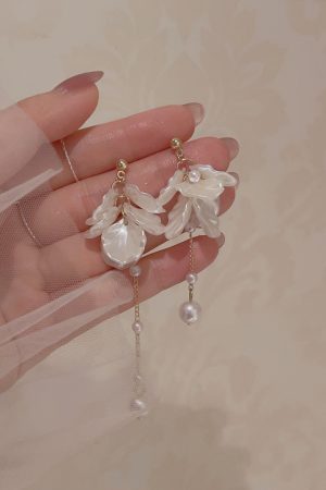 Asymmetric Shell Pearl Earrings for Women - Gentle Forest Style Long Earrings, 2025 Trendy Fairy Vacation Accessory