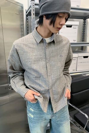 Asymmetrical Hem Long Sleeve Shirt in Bubble Gauze - Breathable Roaring Beast Design for Trendy Y2K Style