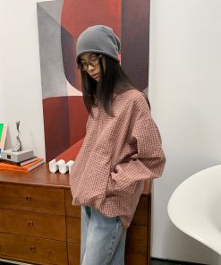 Asymmetrical Hem Long Sleeve Shirt in Bubble Gauze - Breathable Roaring Beast Design for Trendy Y2K Style