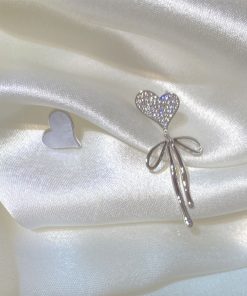 Asymmetrical Love Heart Bow Earrings - High-End Korean Style Light Luxury Ear Studs for Women