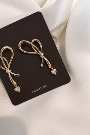Asymmetrical Love Heart Bow Earrings - High-End Korean Style Light Luxury Ear Studs for Women