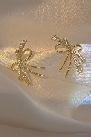 Asymmetrical Love Heart Bow Earrings - High-End Korean Style Light Luxury Ear Studs for Women