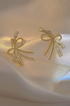 Asymmetrical Love Heart Bow Earrings - High-End Korean Style Light Luxury Ear Studs for Women
