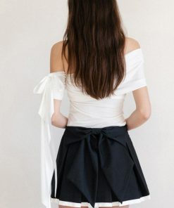 Asymmetrical Off-Shoulder Pleated Slim-Fit Top - Elegant Flowing Strap Knitted Short Sleeve T-Shirt for Chic Casual Style