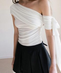 Asymmetrical Off-Shoulder Pleated Slim-Fit Top - Elegant Flowing Strap Knitted Short Sleeve T-Shirt for Chic Casual Style